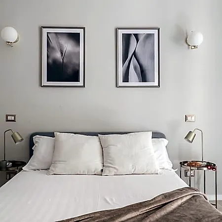 The Best Rent - Bright Flat Near San Pietro
