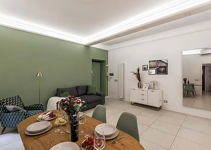 The Rent - Bright Flat Near San Pietro *